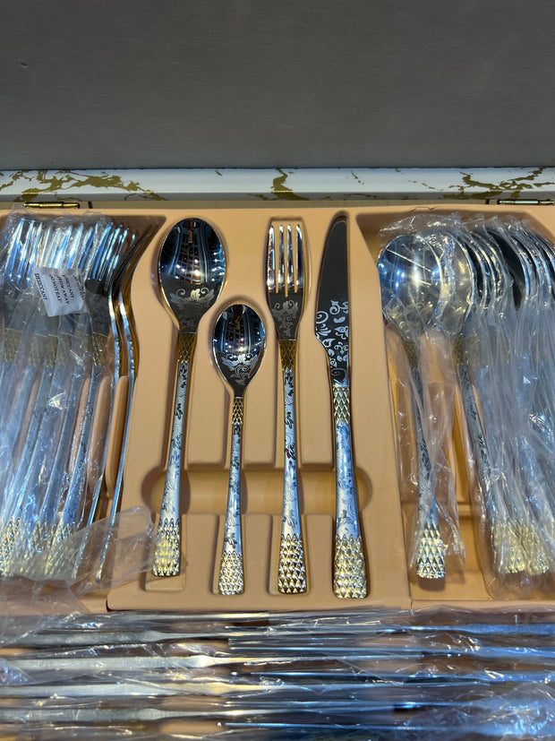 Very High Quality 84Pcs Cutlery Set