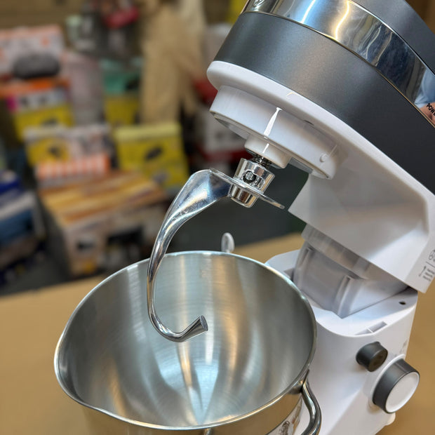 USA Oster 4L Stand Mixer